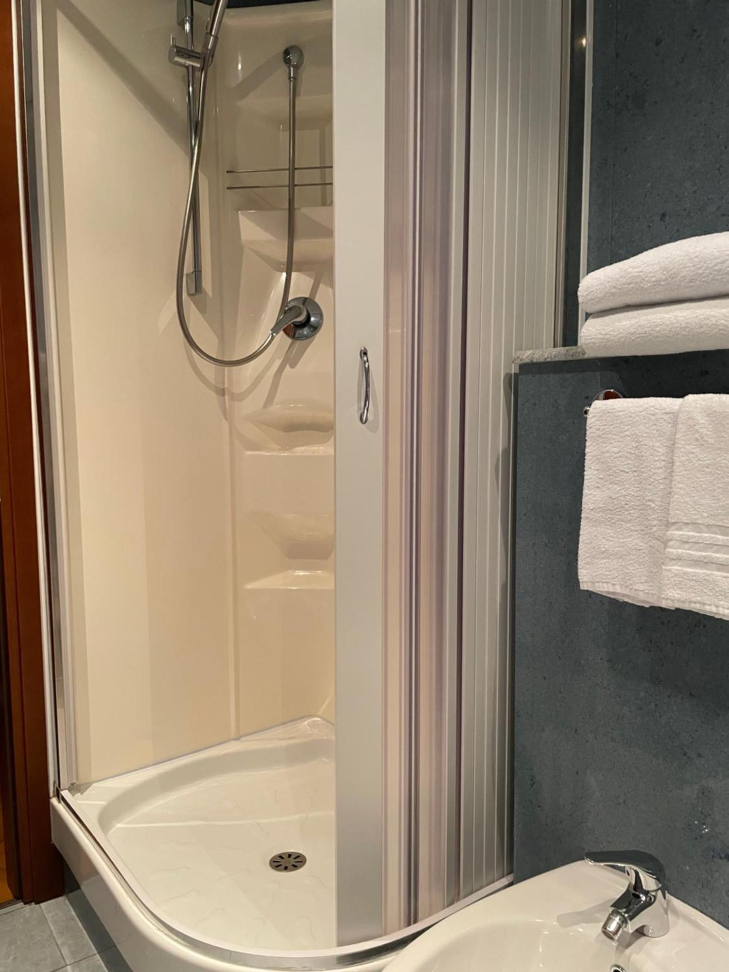 Hotel Mondial Rapallo Kamer foto
