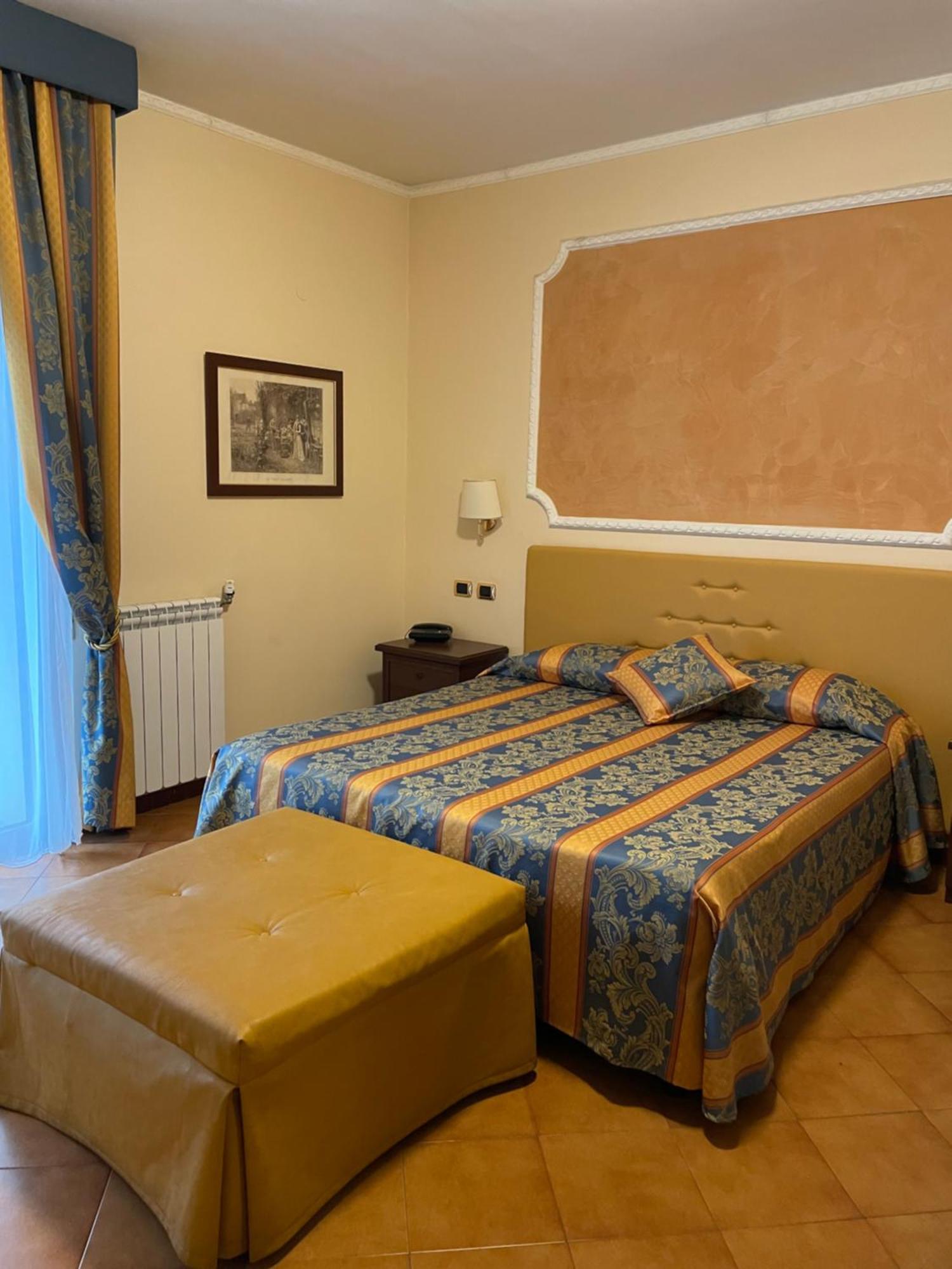Hotel Mondial Rapallo Kamer foto