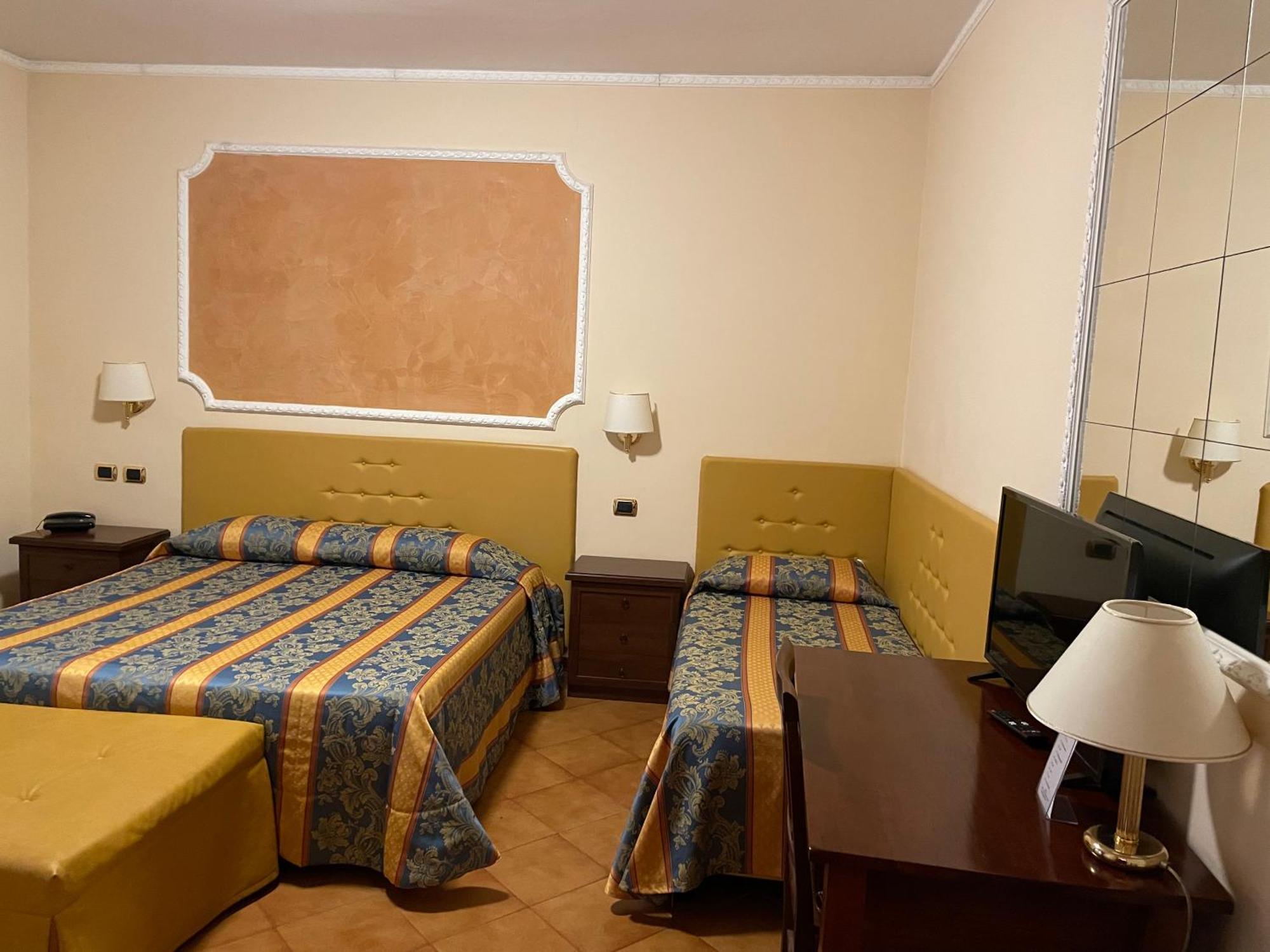 Hotel Mondial Rapallo Kamer foto