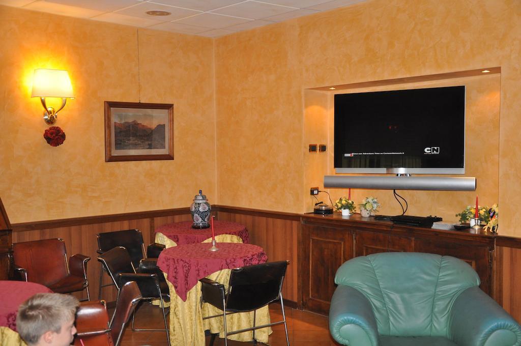 Hotel Mondial Rapallo Buitenkant foto